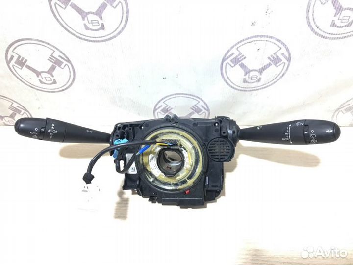 Блок подрулевых переключателей Peugeot 3008 0U 5FS