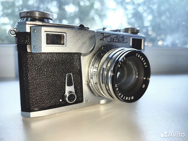 Пленочный фотоаппарат