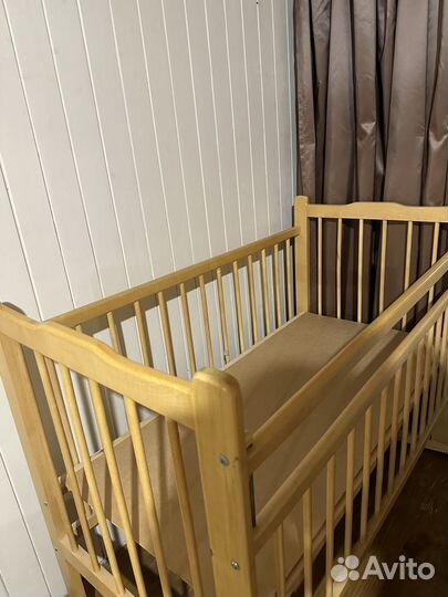 Детская кроватка