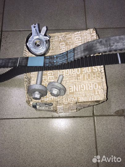 Оригинальный комплект грм