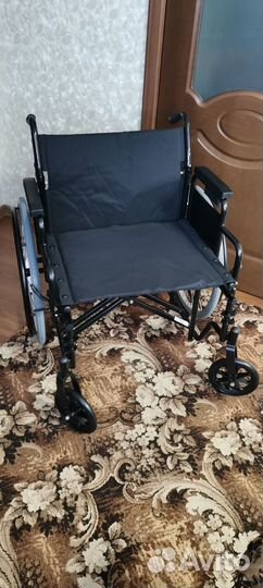 Инвалидная коляска новая