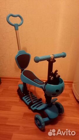 Самокат с родительской ручкой