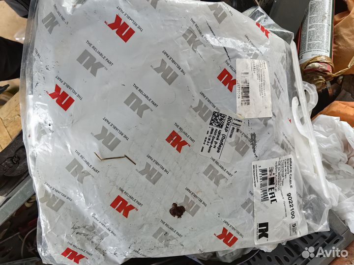 Трос ручника Ниссан Альмера