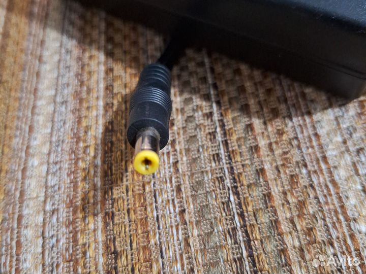 Адаптер питания