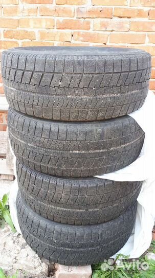 Bridgestone Blizzak VRX 205/55 R16
