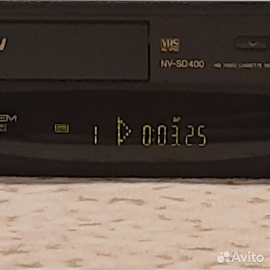 Видеомагнитофон Panasonic NV SD 400