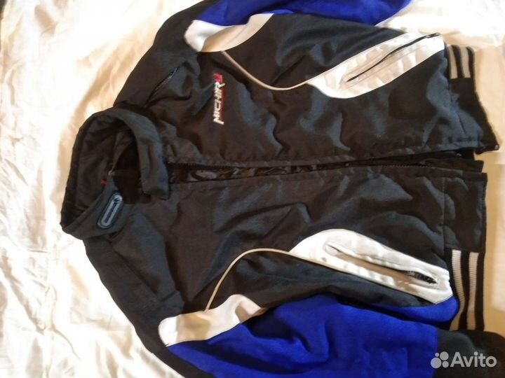 Мотокостюм