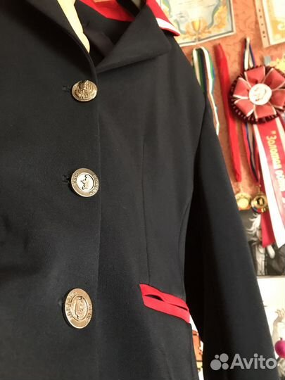 Редингот для конного спорта