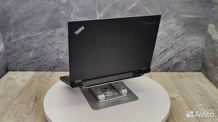 Lenovo thinkpad t440p / Intel core i5 / ssd