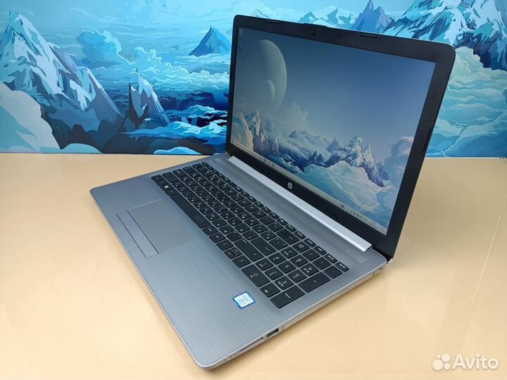 Ноутбук HP i7/6gb/256Gb