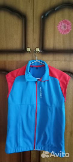 Куртки лыжные разминочные, костюм и жилет