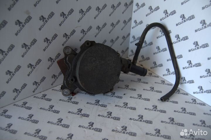 Насос вакуумный для Renault Master III