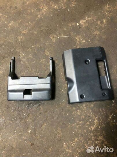 Пластик салона на renault safrane 1