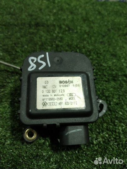 Сервопривод заслонки печки Audi A6 седан 2.8 ACK