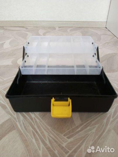 Ящик для рыболовных снастей