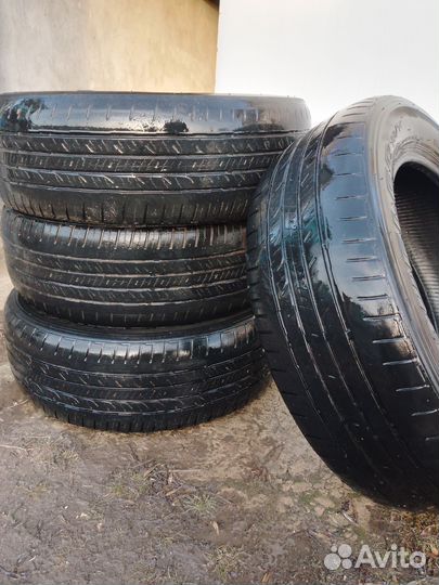 Bridgestone Dueler H/T 215/60 R17 96H