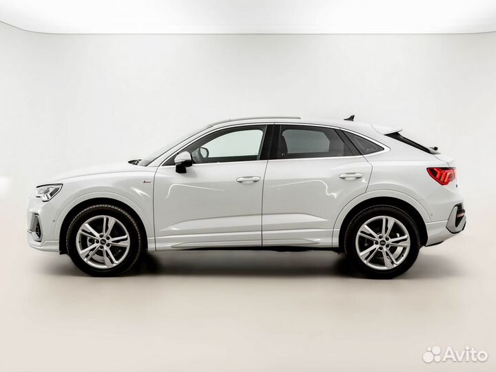 Audi Q3 2.0 AMT, 2022, 5 424 км