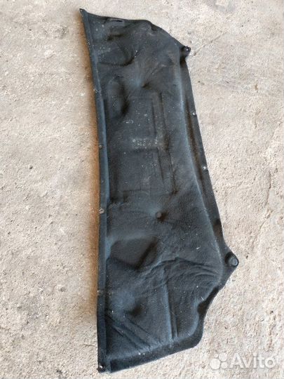 Обшивка капота Mercedes Vito W639 2.1D 2007