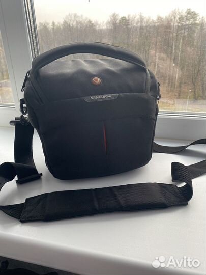 Зеркальный фотоаппарат canon eos 600d kit EF-S 18