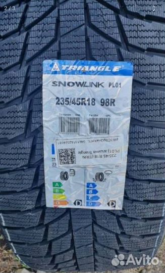 Triangle PL01 235/45 R18