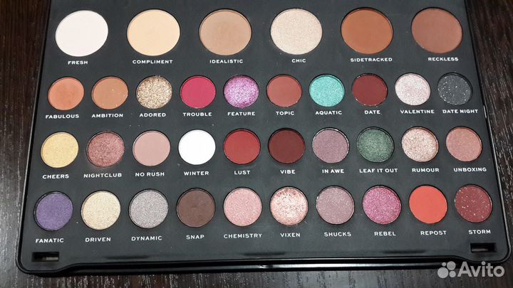 Палетки Sleek/Слик, Revolution