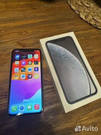 iPhone Xr, 128 ГБ