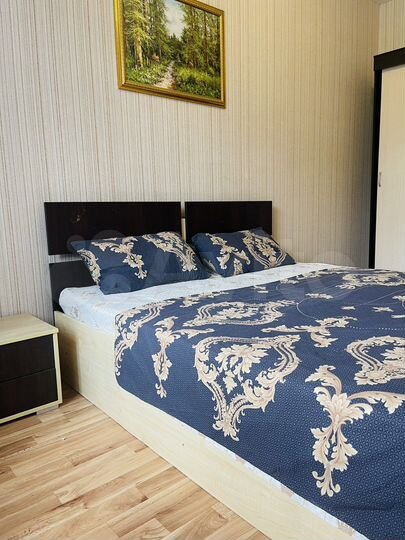 2-к. квартира, 52 м², 1/10 эт.