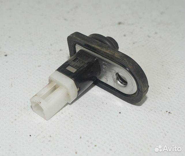 Выключатель двери концевой Kia Rio