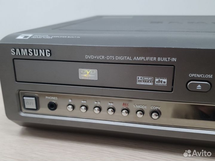 Видеомагнитофон