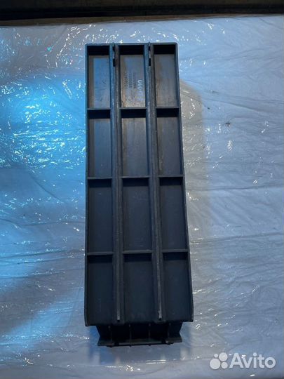 Ящик инструментальный Scania