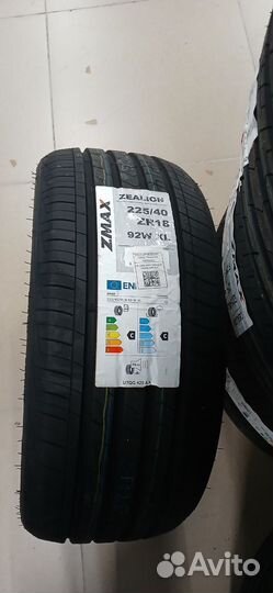 Zmax Zealion 225/40 R18 92W