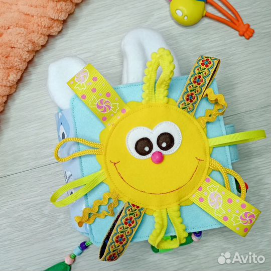 Книжка из фетра Солнышко для малышей от 6 месяцев