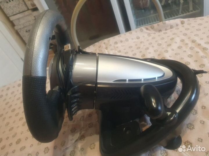 Игровой руль Defender Forsage GTR