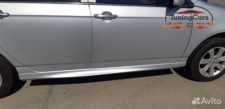 Пороги пластиковые - Лифан Солано 2008-2016г.в