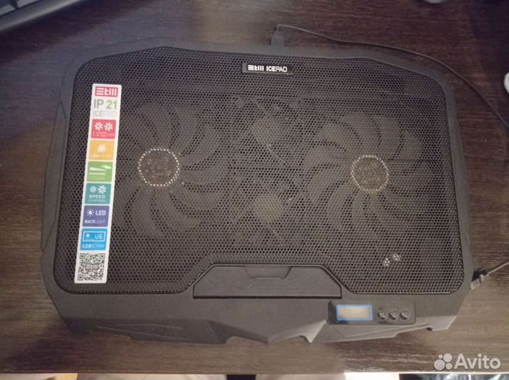 Видеокарты, жесткие диски, процессор, подставка