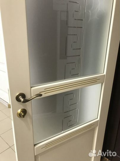 Дверь межкомнатная массив бука Волховец