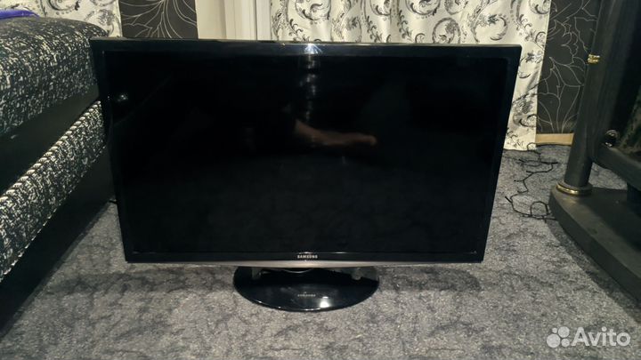 Телевизор 28