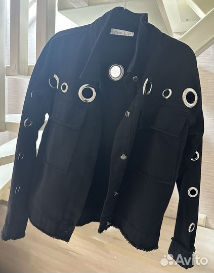 Куртка джинсовая