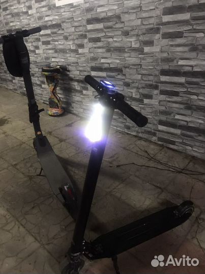 Электросамокат iconBit Kick Scooter XT