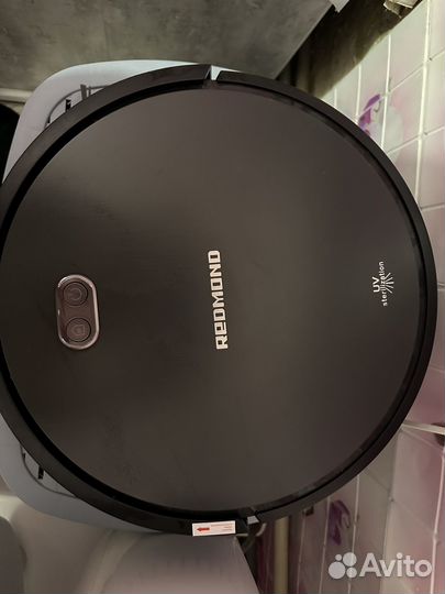 Умный робот-пылесос моющий redmond WiFi