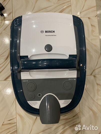 Моющий пылесос bosch serie 4 BWD41740