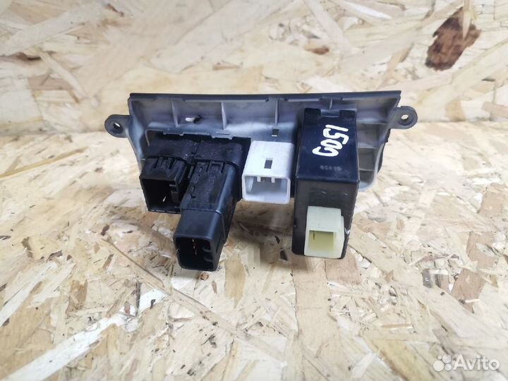 Блок кнопок kia ceed 1 ed