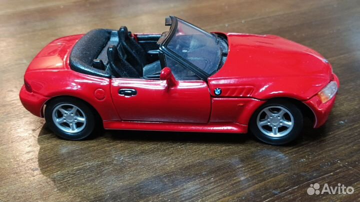 Машинка модель BMV z3