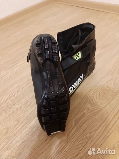 Лыжные ботинки nordway 42