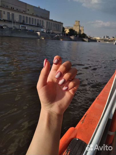 Маникюр на дому