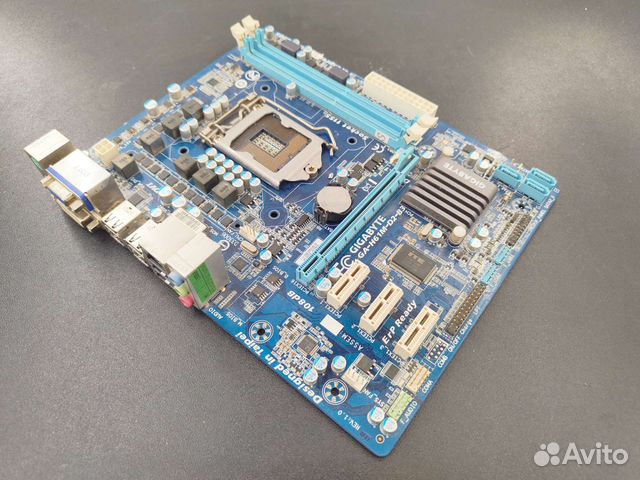 Материнская плата Gigabyte GA-H61M-D2-B3