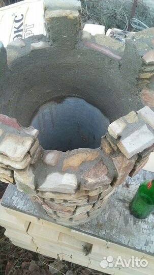 Кашпо для уличных растений. Из камня