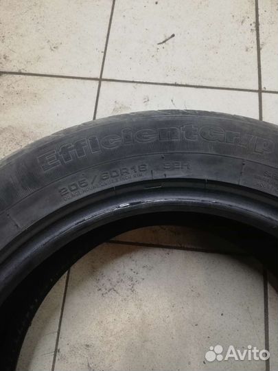 Goodyear EfficientGrip 205/60 R16