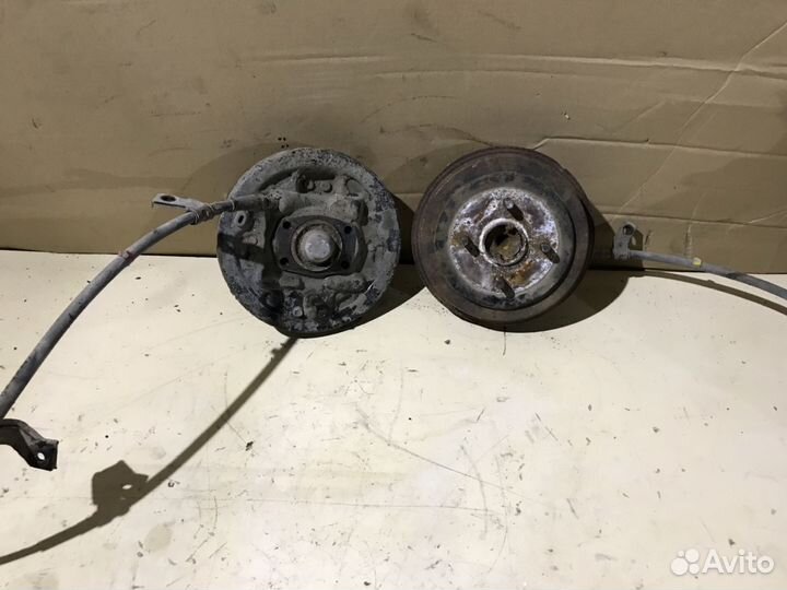 Задняя ступица в сборе Kia Rio 2