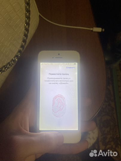 iPhone 5S, 16 ГБ
